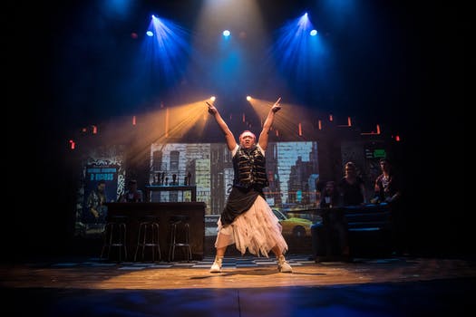 AIRNESS at Park Square Theatre | Talkin’ Broadway Regional Review
