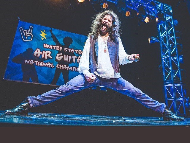 Forward Theater’s ‘Airness’ Slays | Isthmus.com