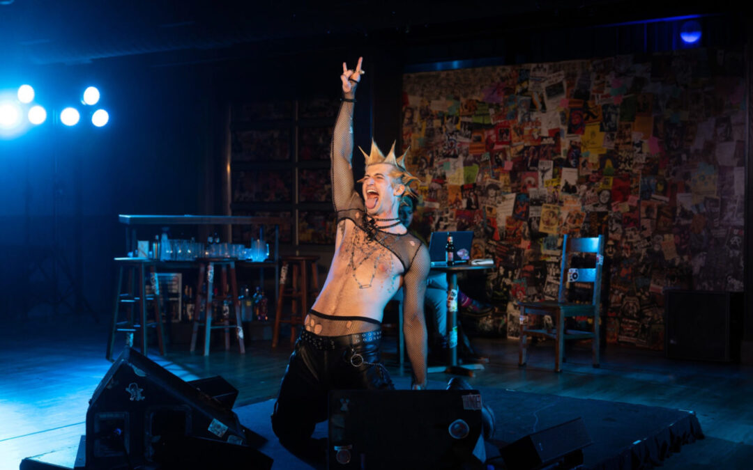 Theater comes to the bar scene with Illinois Theatre’s ‘Airness’ | The News-Gazette